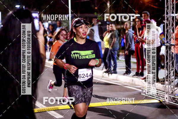 Buy your photos of the event5k Kaethe Richers - Corrida Noturna on Fotop