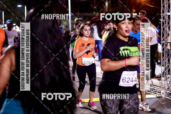 Buy your photos of the event5k Kaethe Richers - Corrida Noturna on Fotop