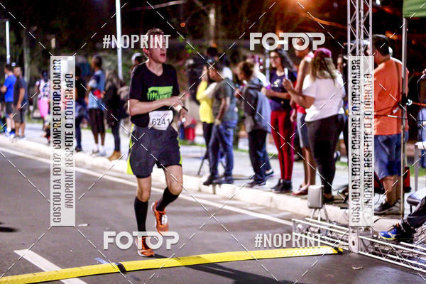 Buy your photos of the event5k Kaethe Richers - Corrida Noturna on Fotop