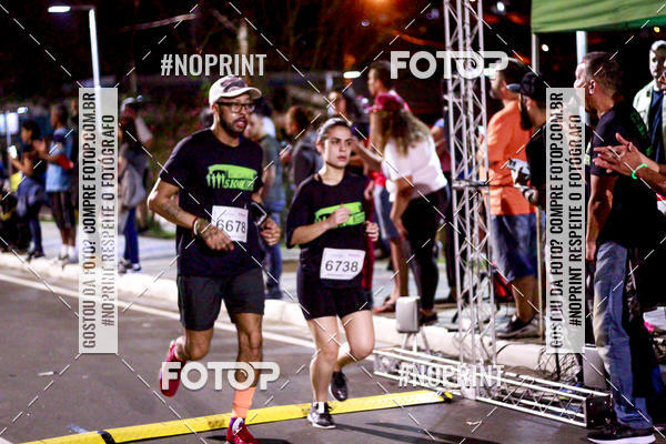 Buy your photos of the event5k Kaethe Richers - Corrida Noturna on Fotop