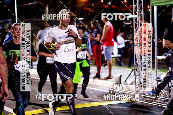 Buy your photos of the event5k Kaethe Richers - Corrida Noturna on Fotop