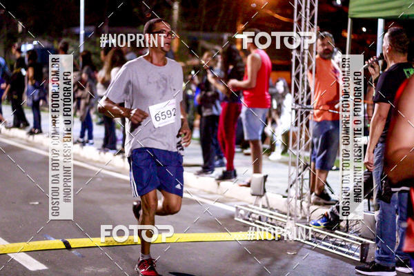 Buy your photos of the event5k Kaethe Richers - Corrida Noturna on Fotop