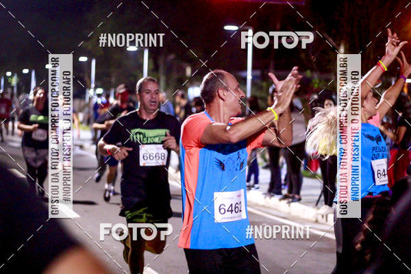 Buy your photos of the event5k Kaethe Richers - Corrida Noturna on Fotop