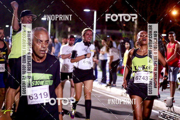 Buy your photos of the event5k Kaethe Richers - Corrida Noturna on Fotop