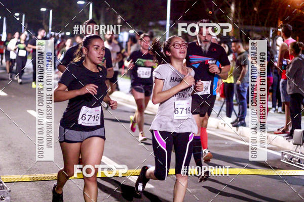 Buy your photos of the event5k Kaethe Richers - Corrida Noturna on Fotop