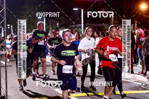 Buy your photos of the event5k Kaethe Richers - Corrida Noturna on Fotop