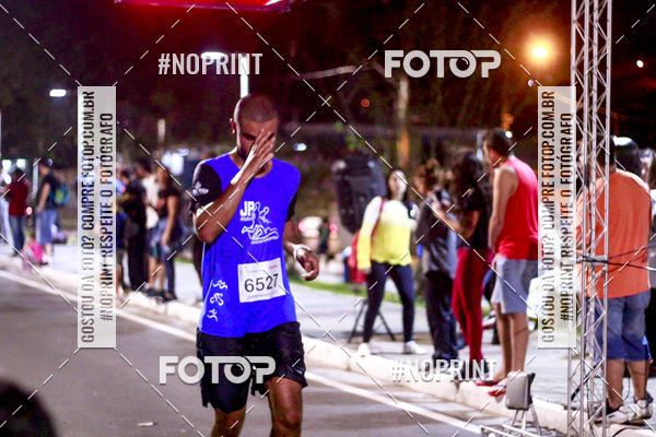 Buy your photos of the event5k Kaethe Richers - Corrida Noturna on Fotop