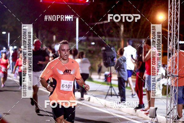 Buy your photos of the event5k Kaethe Richers - Corrida Noturna on Fotop