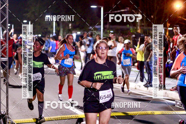 Buy your photos of the event5k Kaethe Richers - Corrida Noturna on Fotop