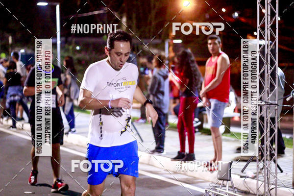 Buy your photos of the event5k Kaethe Richers - Corrida Noturna on Fotop