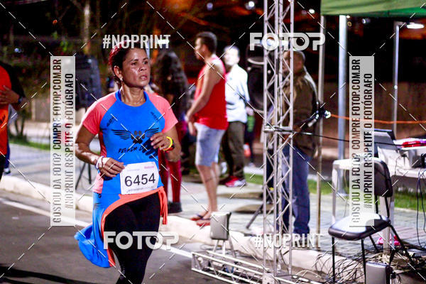 Buy your photos of the event5k Kaethe Richers - Corrida Noturna on Fotop