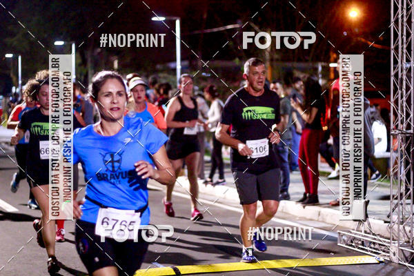 Buy your photos of the event5k Kaethe Richers - Corrida Noturna on Fotop