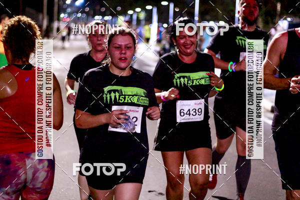 Buy your photos of the event5k Kaethe Richers - Corrida Noturna on Fotop