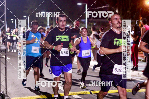 Buy your photos of the event5k Kaethe Richers - Corrida Noturna on Fotop