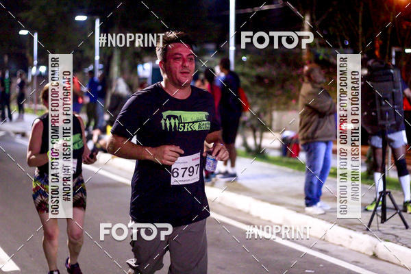 Buy your photos of the event5k Kaethe Richers - Corrida Noturna on Fotop