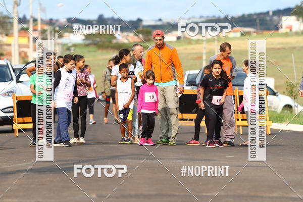 Buy your photos of the event14 Corrida Criativa Cultura Villas Paraiso on Fotop