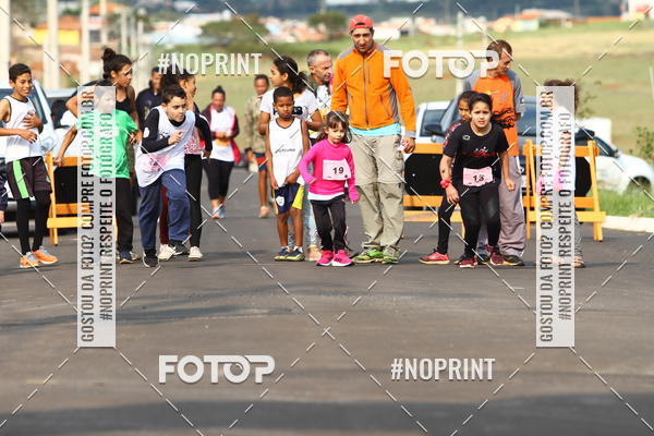 Buy your photos of the event14 Corrida Criativa Cultura Villas Paraiso on Fotop