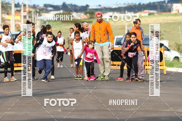 Buy your photos of the event14 Corrida Criativa Cultura Villas Paraiso on Fotop