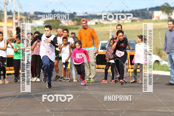 Buy your photos of the event14 Corrida Criativa Cultura Villas Paraiso on Fotop