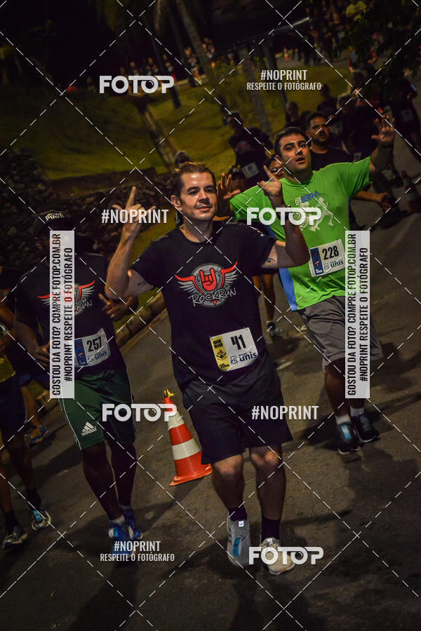 Compra tus fotos del eventoVIA CAF GARDEN SHOPPING - ROCK RUN En Fotop