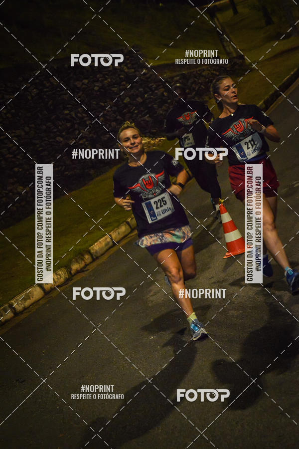 Compra tus fotos del eventoVIA CAF GARDEN SHOPPING - ROCK RUN En Fotop