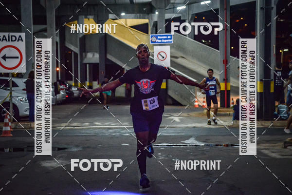 Compra tus fotos del eventoVIA CAF GARDEN SHOPPING - ROCK RUN En Fotop