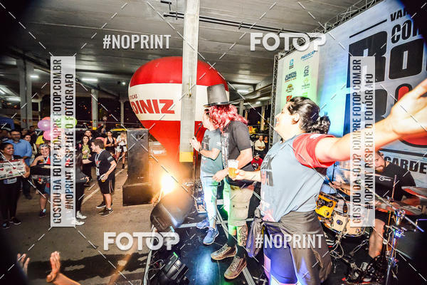 Compra tus fotos del eventoVIA CAF GARDEN SHOPPING - ROCK RUN En Fotop