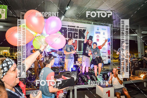 Compra tus fotos del eventoVIA CAF GARDEN SHOPPING - ROCK RUN En Fotop