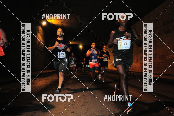 Compra tus fotos del eventoVIA CAF GARDEN SHOPPING - ROCK RUN En Fotop