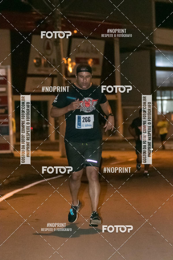 Compra tus fotos del eventoVIA CAF GARDEN SHOPPING - ROCK RUN En Fotop