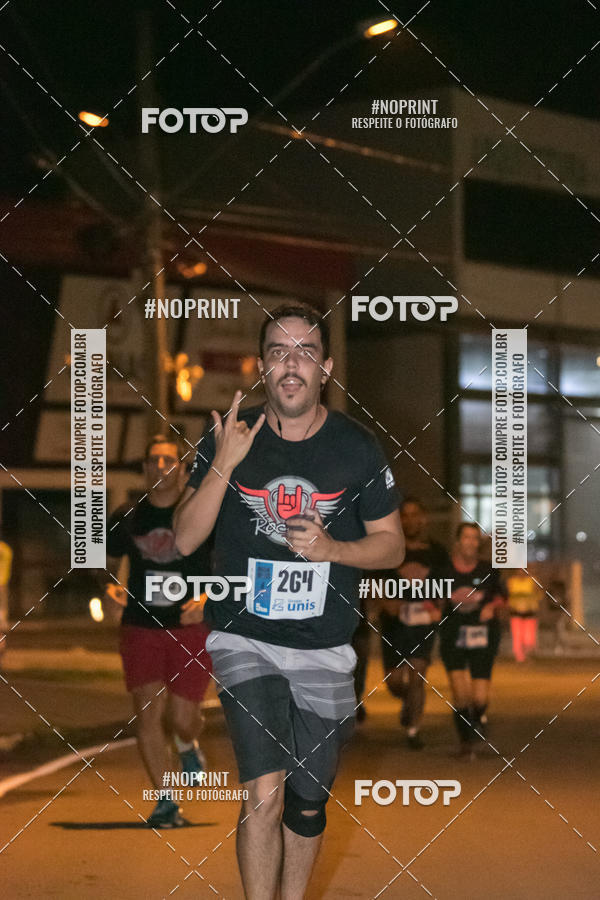 Compra tus fotos del eventoVIA CAF GARDEN SHOPPING - ROCK RUN En Fotop