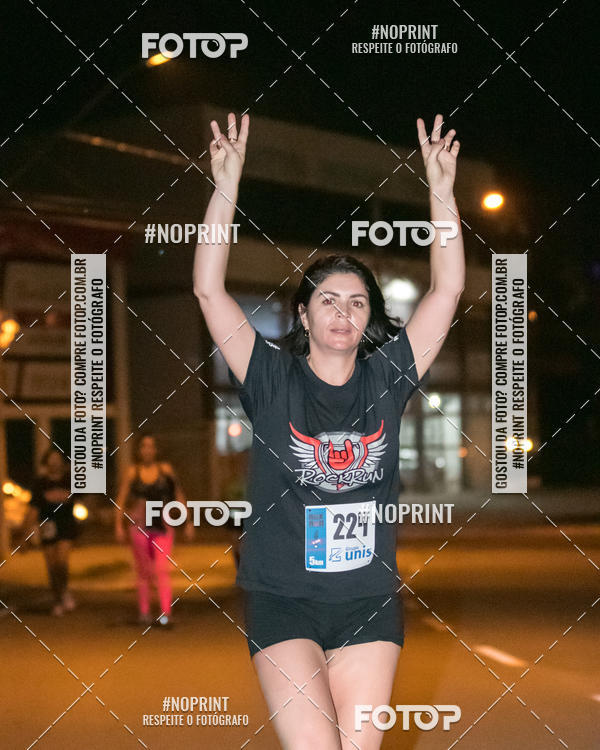 Compra tus fotos del eventoVIA CAF GARDEN SHOPPING - ROCK RUN En Fotop