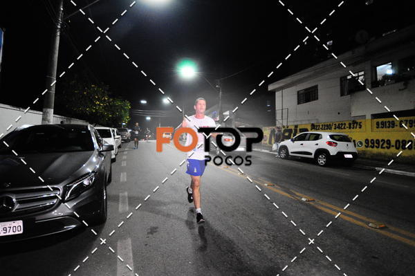Buy your photos of the eventPA Rock Run - Corrida Noturna on Fotop