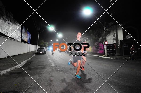 Buy your photos of the eventPA Rock Run - Corrida Noturna on Fotop