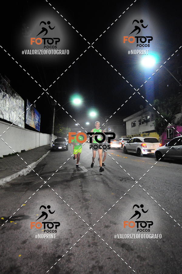 Buy your photos of the eventPA Rock Run - Corrida Noturna on Fotop