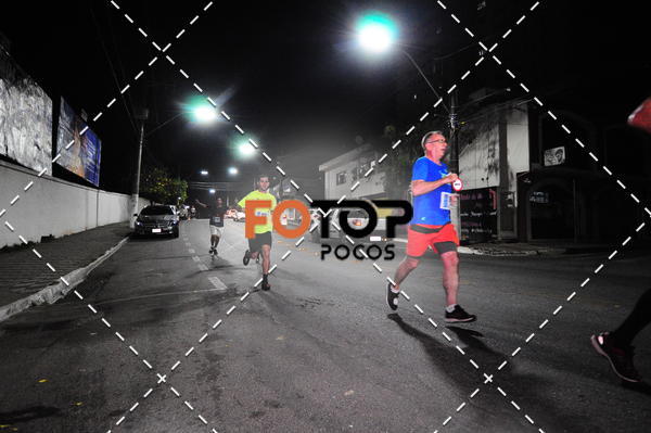 Buy your photos of the eventPA Rock Run - Corrida Noturna on Fotop