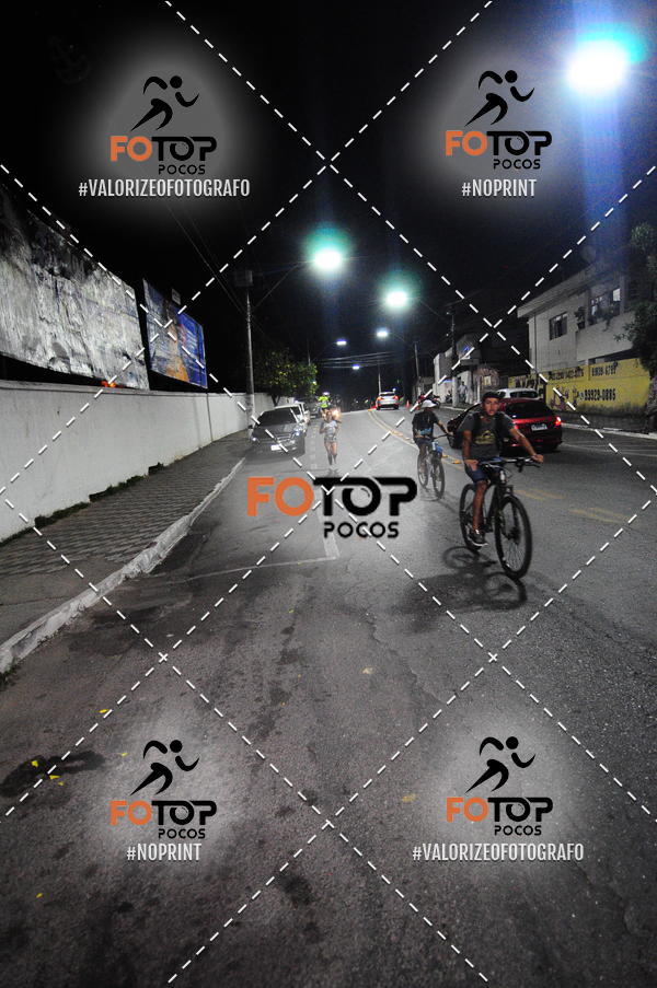 Buy your photos of the eventPA Rock Run - Corrida Noturna on Fotop