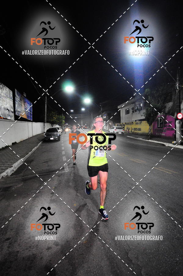Buy your photos of the eventPA Rock Run - Corrida Noturna on Fotop