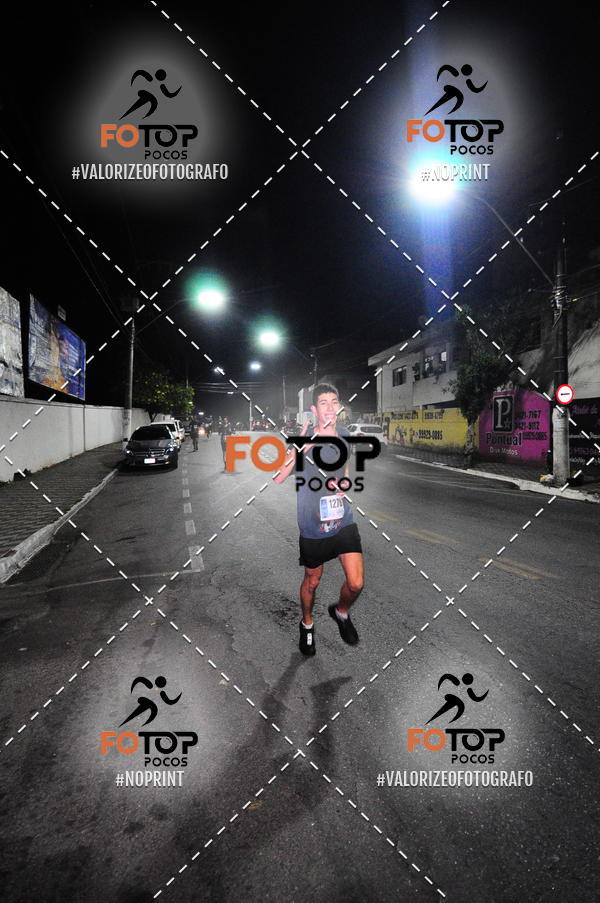 Buy your photos of the eventPA Rock Run - Corrida Noturna on Fotop