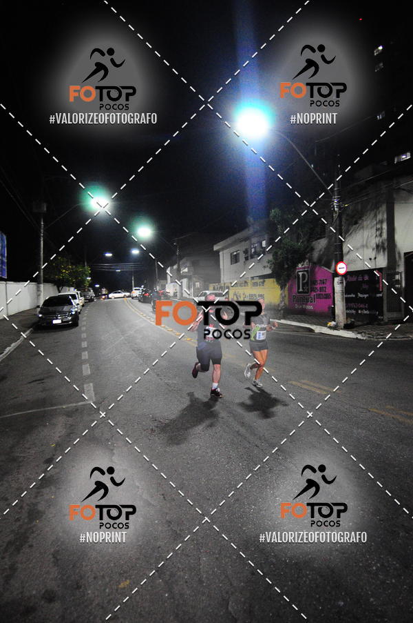 Buy your photos of the eventPA Rock Run - Corrida Noturna on Fotop