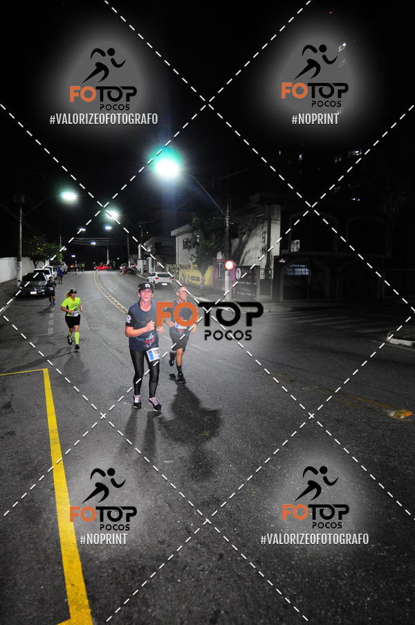 Buy your photos of the eventPA Rock Run - Corrida Noturna on Fotop