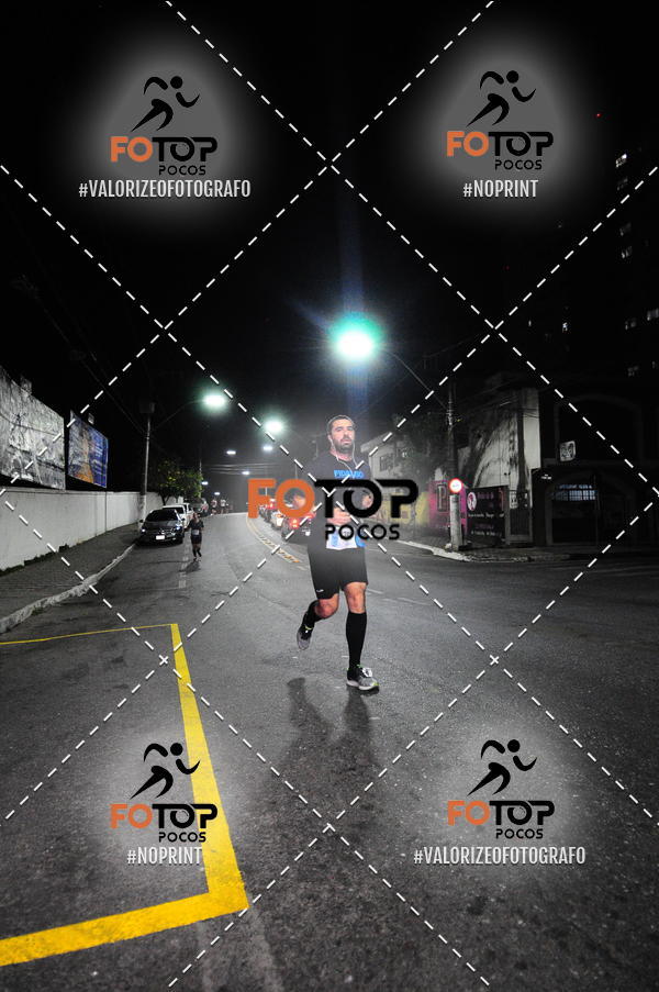 Buy your photos of the eventPA Rock Run - Corrida Noturna on Fotop