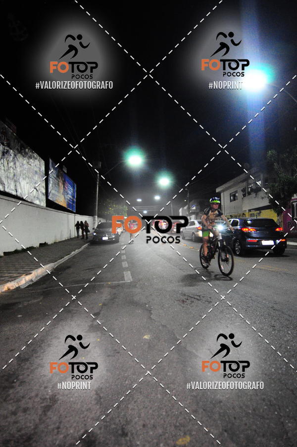 Buy your photos of the eventPA Rock Run - Corrida Noturna on Fotop