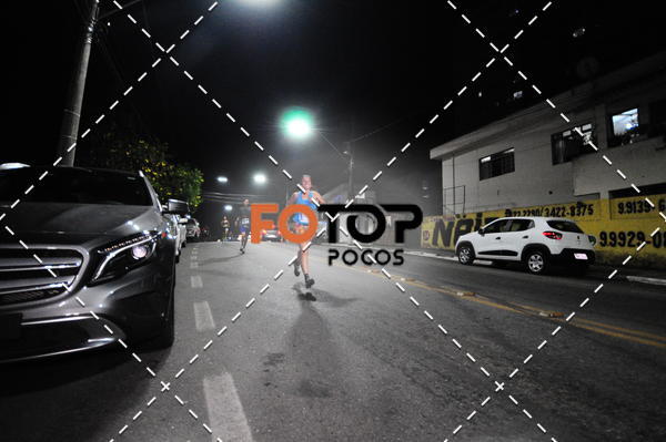 Buy your photos of the eventPA Rock Run - Corrida Noturna on Fotop
