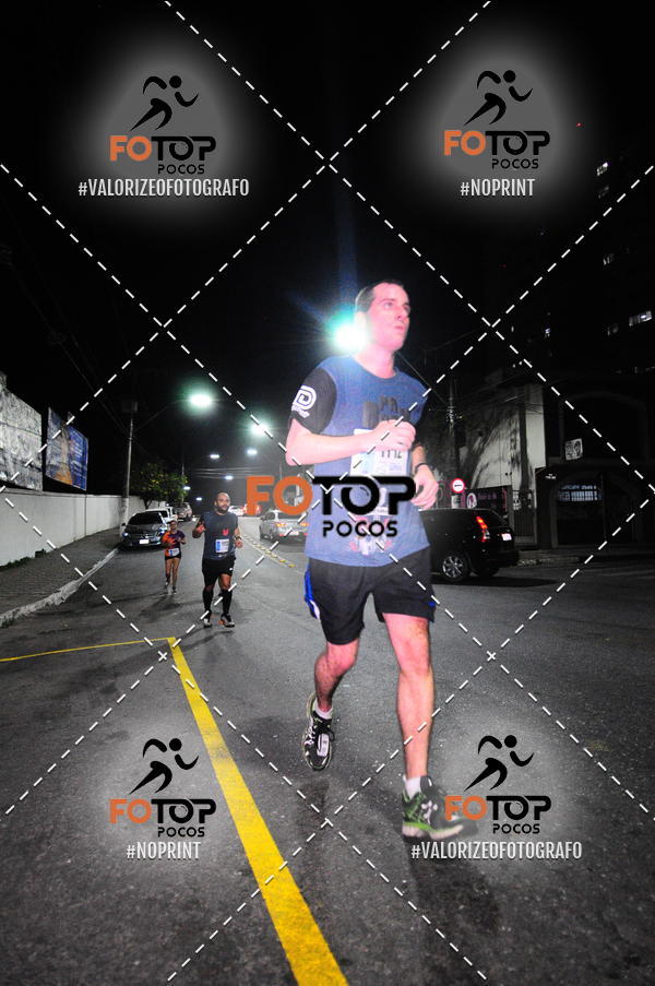Buy your photos of the eventPA Rock Run - Corrida Noturna on Fotop
