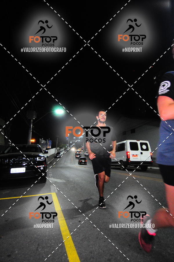 Buy your photos of the eventPA Rock Run - Corrida Noturna on Fotop