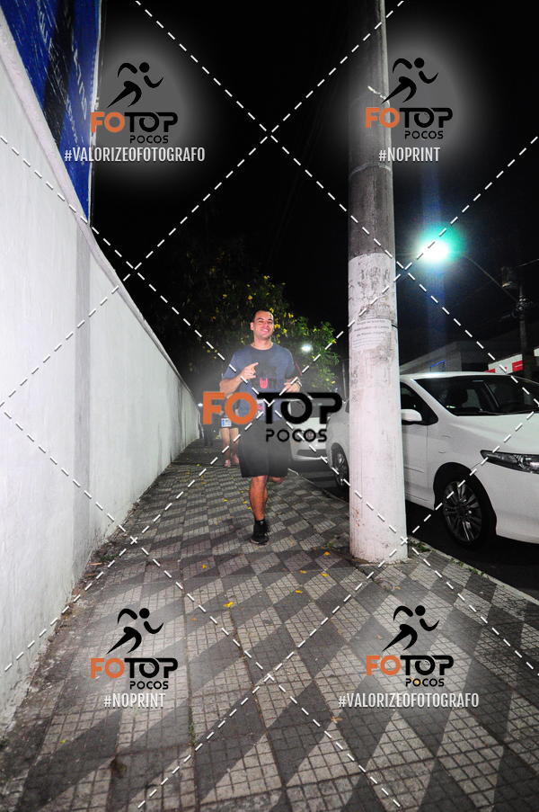 Buy your photos of the eventPA Rock Run - Corrida Noturna on Fotop