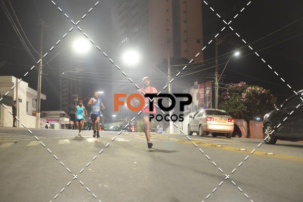 Buy your photos of the eventPA Rock Run - Corrida Noturna on Fotop