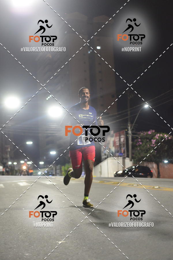 Buy your photos of the eventPA Rock Run - Corrida Noturna on Fotop