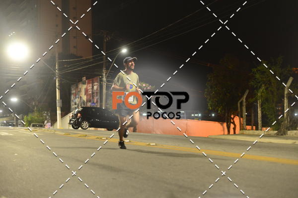Buy your photos of the eventPA Rock Run - Corrida Noturna on Fotop